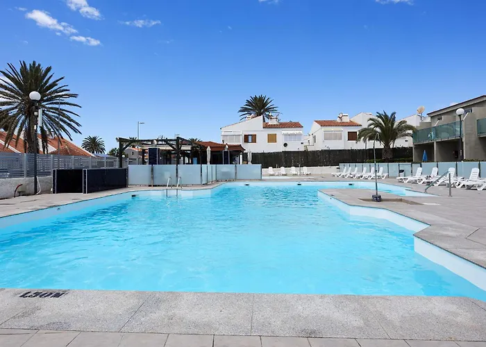 假日公园 Smartr Maspalomas Corinto 2*