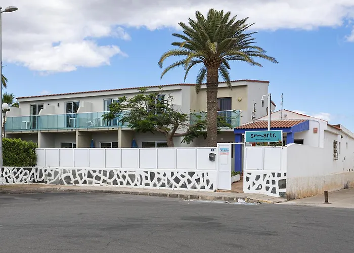 Smartr Maspalomas Corinto Tatil parkı 2*